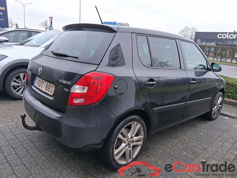 SKODA Fabia NEW FABIA AMBIENT 1,6CR DPF 66KW 90CV 5V #1