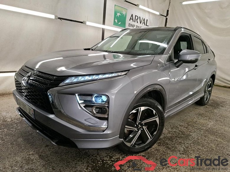 MITSUBISHI Eclipse Cross / 2020 / 5P / SUV 2.4 Twin Motor 4WD Intense Style