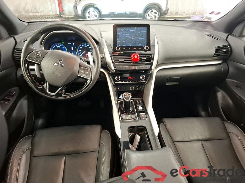 MITSUBISHI Eclipse Cross / 2020 / 5P / SUV 2.4 Twin Motor 4WD Intense Style #5