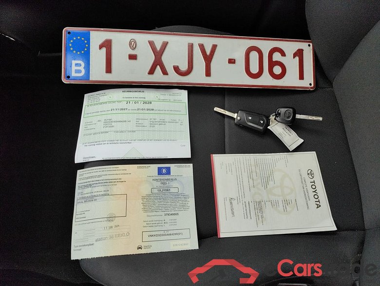 Toyota Yaris 1.5 VVT-i Hybrid Active e-CVT 5d #4