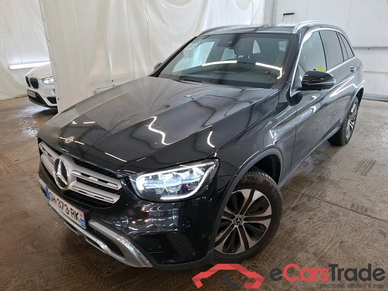 MERCEDES-BENZ GLC / 2019 / 5P / SUV GLC 300 e Business Line 4Matic