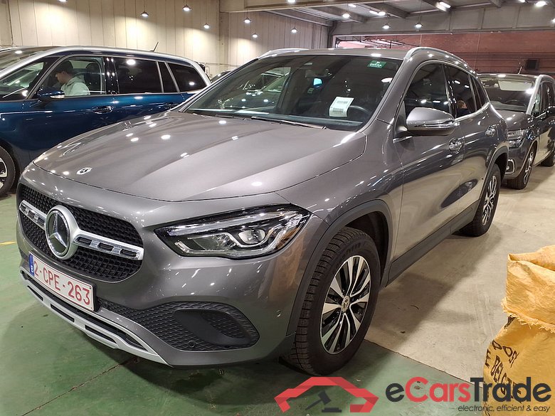 MERCEDES-BENZ GLA 1.3 GLA 250 E DCT BUSINESS SOLUTION #1