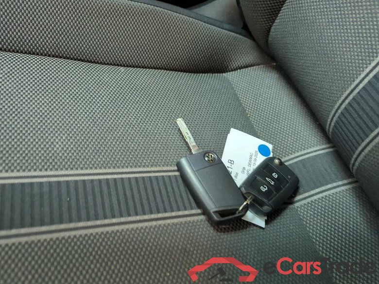 VOLKSWAGEN T-Roc 110 kW #6