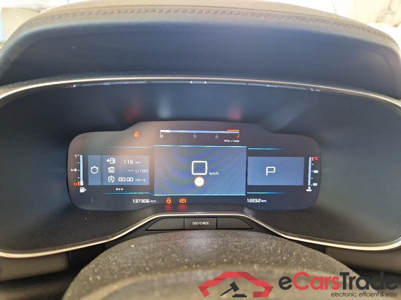 CITROEN C5 AIRCROSS / 2018 / 5P / SUV BLUEHDI 130 SeS BUSINESS EAT8 #4