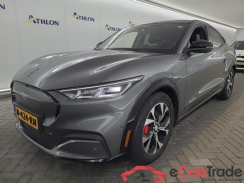 FORD Mustang Mach-E 98kWh Extended Range AWD auto 5D 258kW