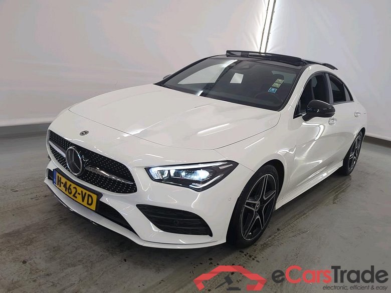Mercedes-Benz CLA CLA 200 DCT Business Solution AMG 4d + Pano