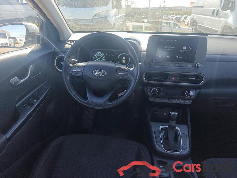 HYUNDAI Kona / 2020 / 5P / todoterreno 1.6 GDI HEV Maxx DCT #3