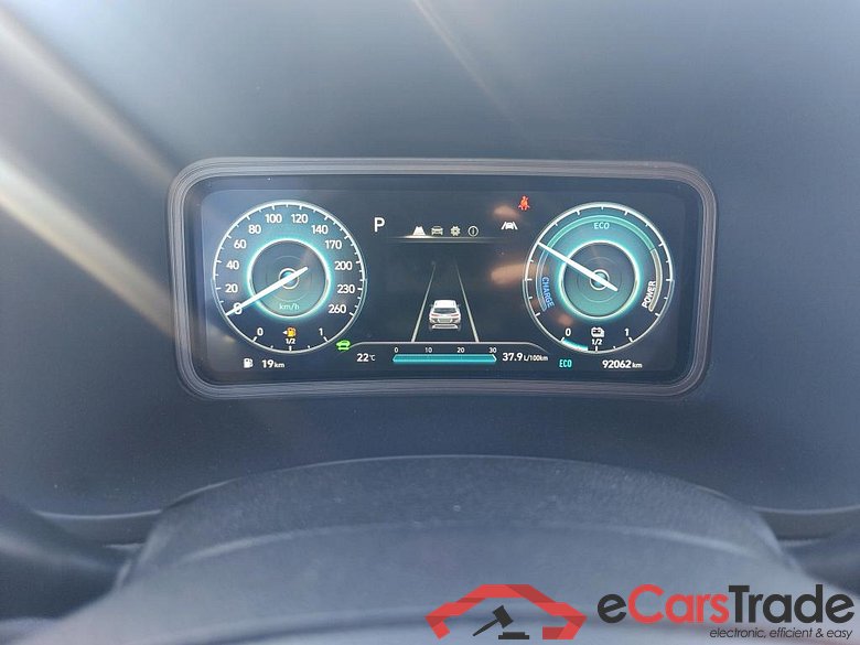 HYUNDAI Kona / 2020 / 5P / todoterreno 1.6 GDI HEV Maxx DCT #4