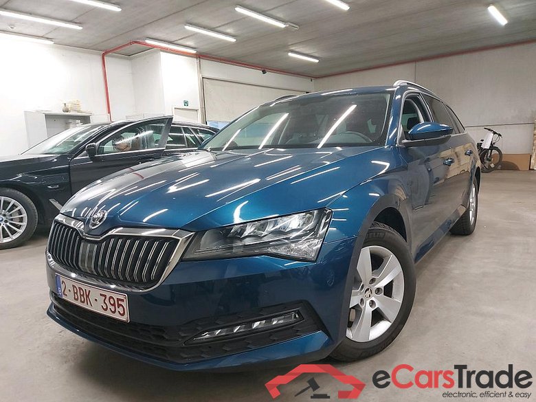 SKODA - SKO SUPERB COMBI CRTDI 122PK DSG7 Ambition Pack Corporate & Park Sensors Front & Rear With Camera