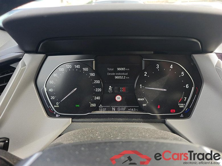 BMW Serie 1 / 2019 / 5P / berlina con portón 118i #4