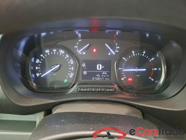 Jumpy Fourgon Driver M 2.0 BlueHDi 120CV BVM6 E6d #6