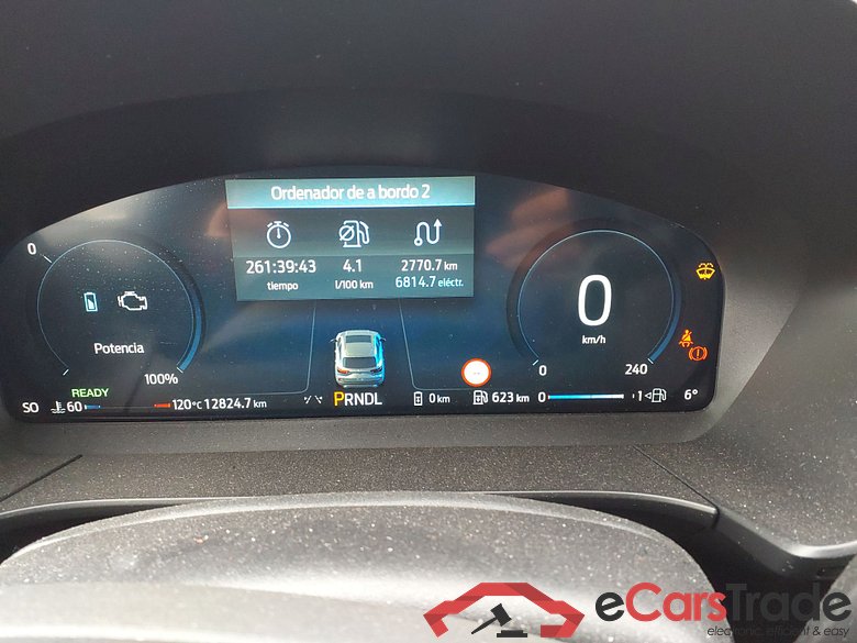 FORD Kuga 2.5 243CV Automático    ST-LINE X #4