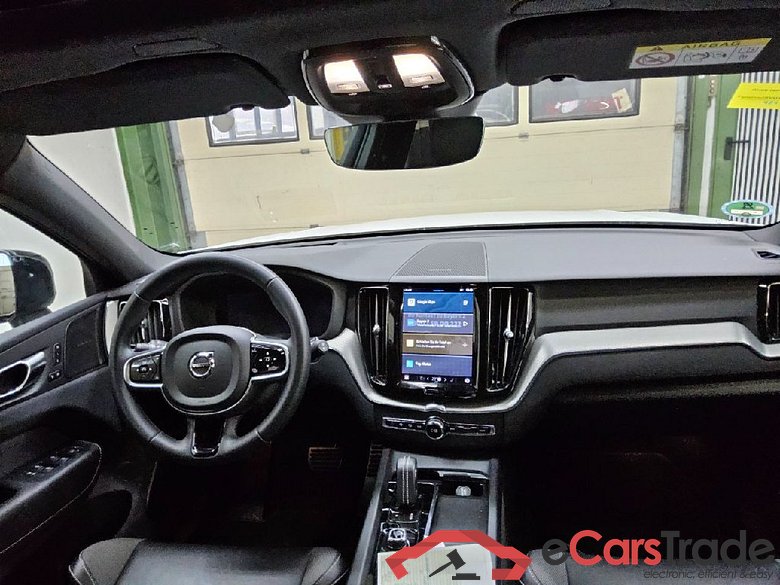 XC60 R Design Recharge Plug-In Hybrid AWD 2.0 T8 Twin Engine 335KW AT8 E6d #3