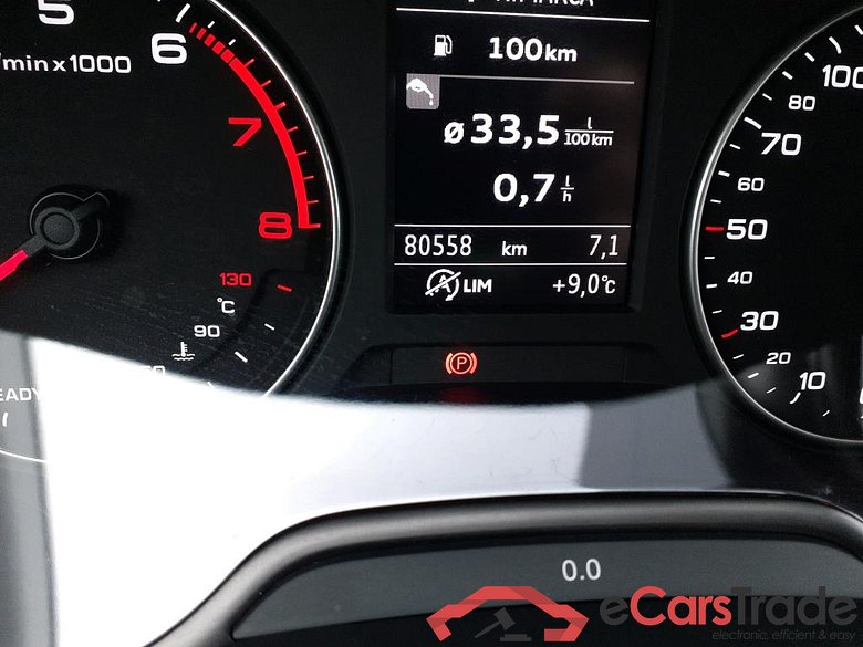 AUDI Q2 / 2016 / 5P / todoterreno Design 30 TFSI 85kW (116CV) #5