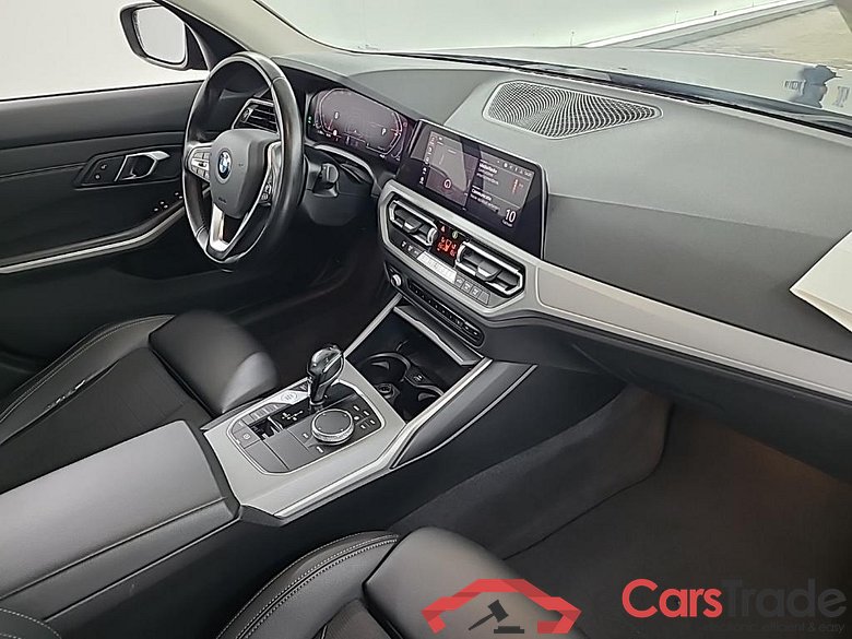BMW 3 Serie Sedan 318iA Corporate Executive 4D 115kW #6