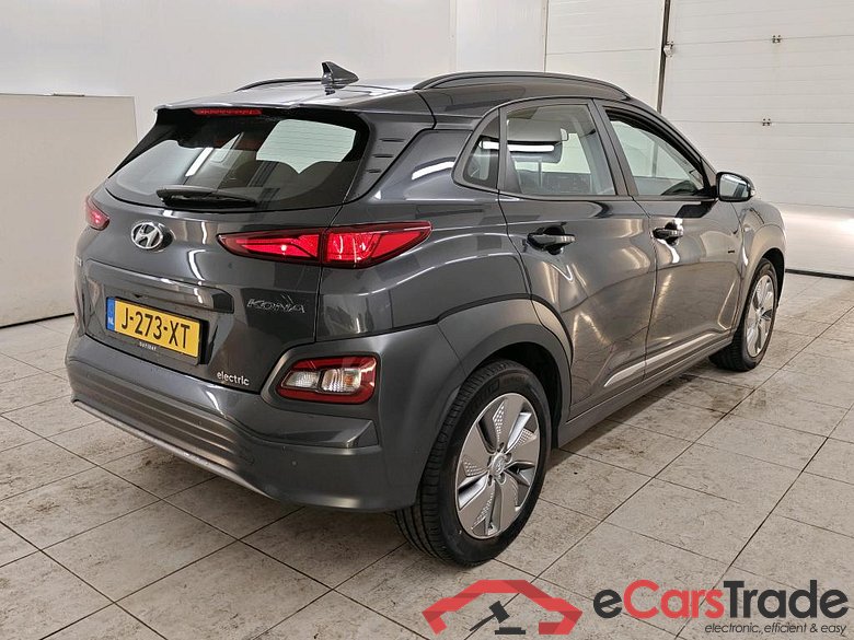 Hyundai KONA Comfort Smart Electric 64 kWh 5d #2