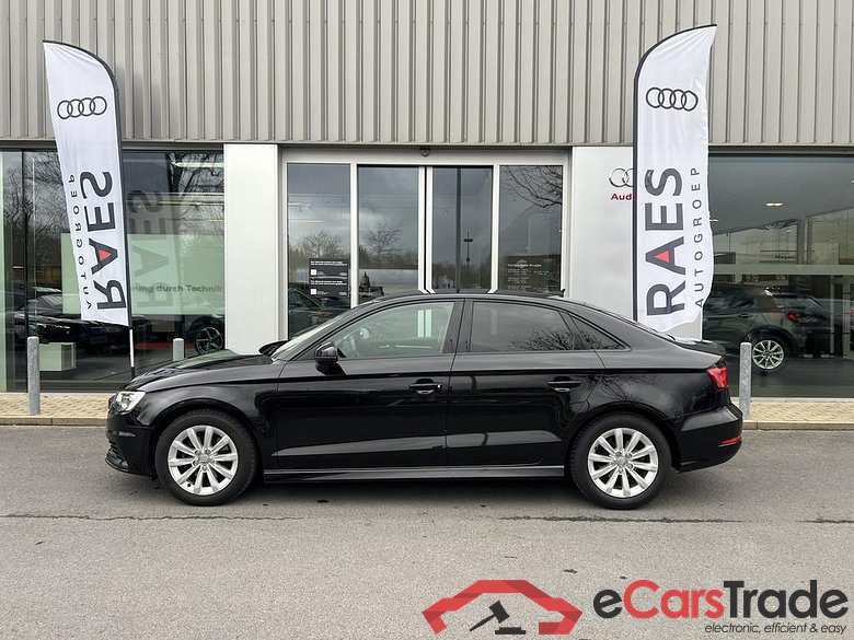 AUDI A3 Sedan Audi A3 Berline Attraction 1.6 TDI ultra  81(110) kW(pk) 6 versnellingen