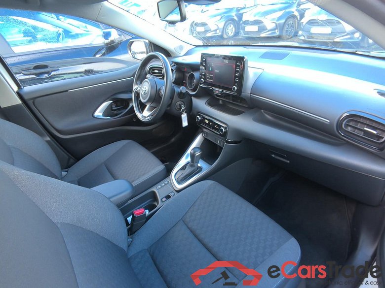 YARIS 15VT I116 HEV #3