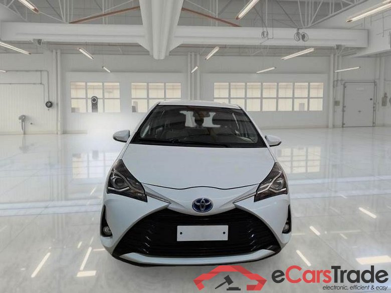 TOYOTA YARIS / 2017 / 5P / BERLINA 1.5 HYBRID BUSINESS #6
