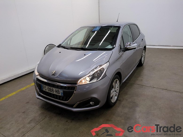 208 Allure Business 1.2 PureTech 110CV BVM6 E6dT #1