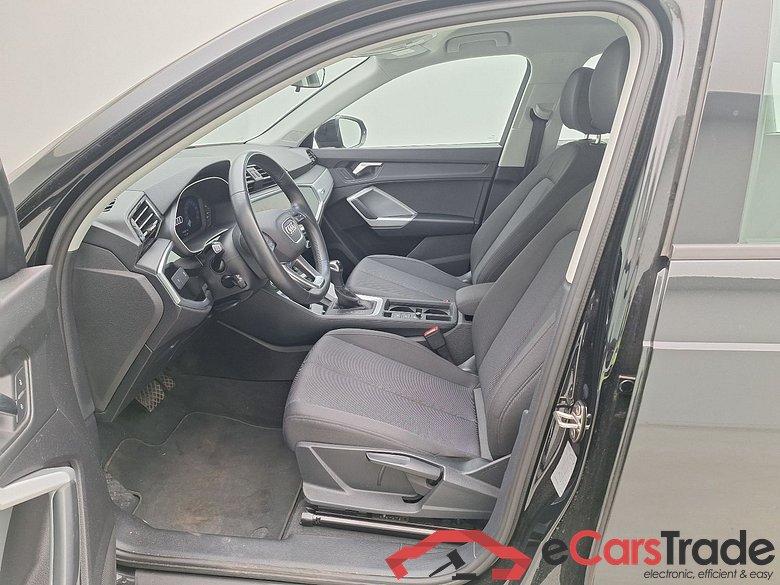 Audi, Q3 '18, Audi Q3 35 TDI S Tronic Bus. Ed. Attraction 5d #3