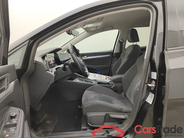 Volkswagen Golf Variant VIII 1.0 eTSI 81kW DSG Life 5d #3