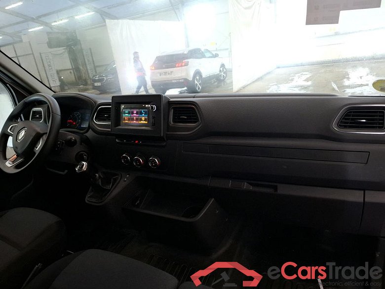 RENAULT Master / 2019 / 4P / Fourgon tôlé FG Tr GCF F3300 L1H1 dCi 135 #5