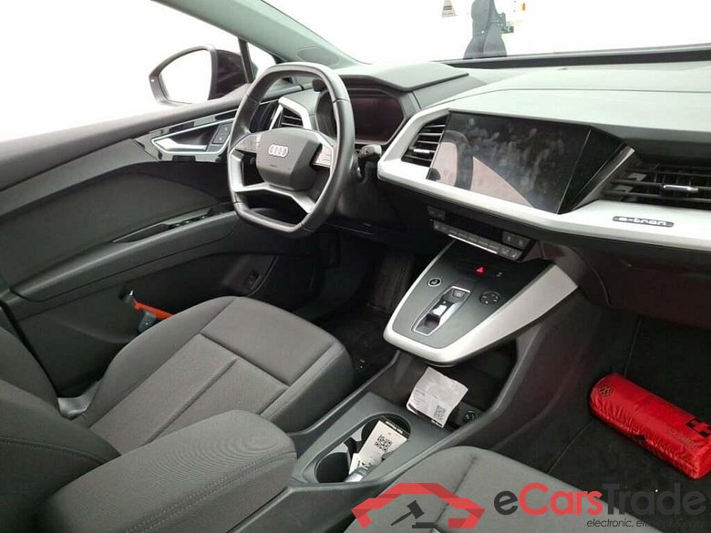 AUDI Q4 e-tron 40 Edition 77 kWh #3