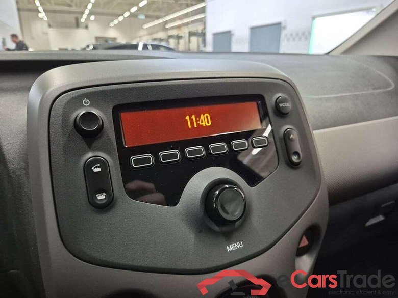PEUGEOT 108 1.0 e-VTi Active #6