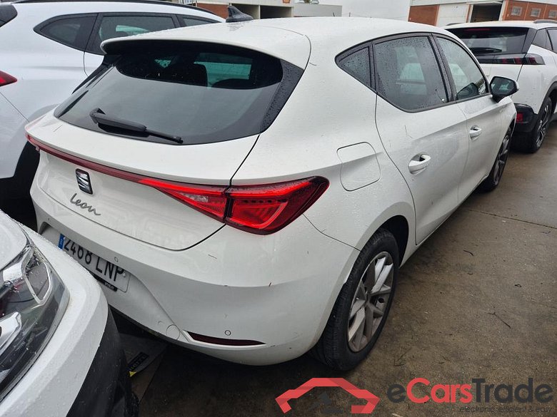 SEAT Nuevo León / 2020 / 5P / berlina con portón 2.0 TDI 85kW S&S Style Go(SP) #2