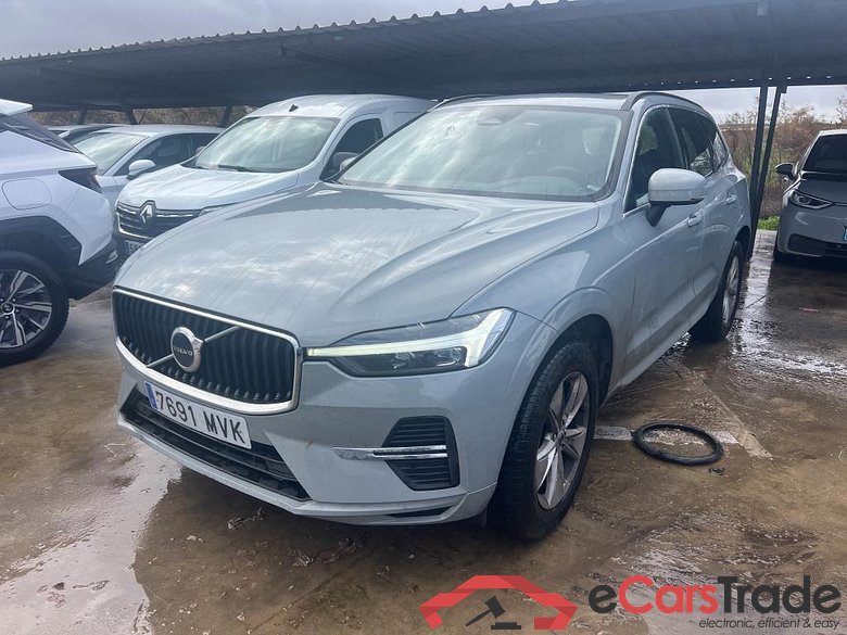 VOLVO XC60 2.0 B5 G AWD Core Auto #1
