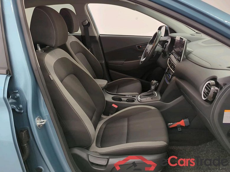 Hyundai KONA 1.6 GDI HEV Fashion 5d #3