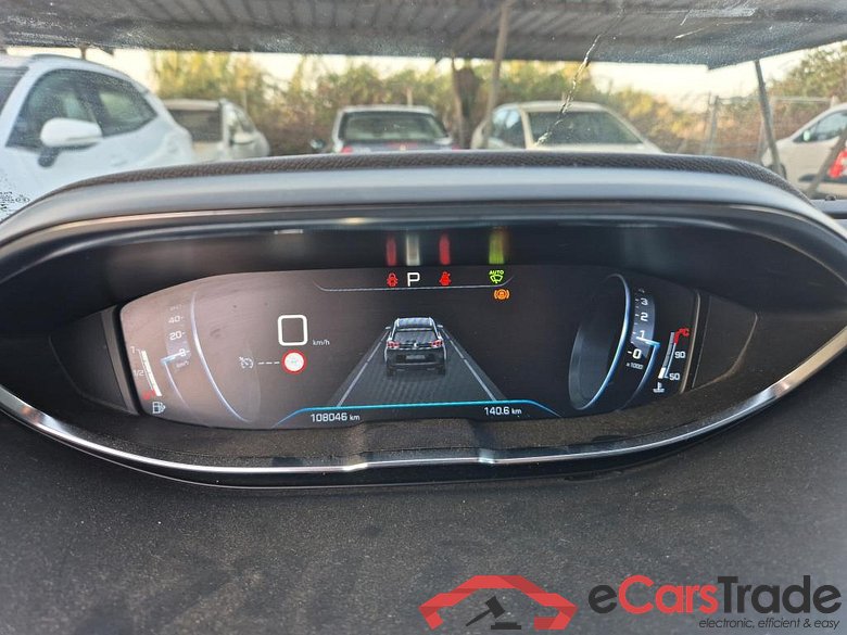 PEUGEOT 5008 / 2017 / 5P / todoterreno GT Line 1.6 PureTech 132kW (180CV) EAT8 #4