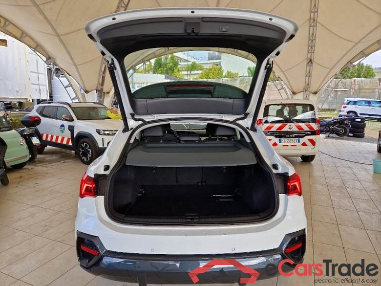 AUDI Q3 SPORTBACK / 2019 / 5P / SUV 35 TDI S TRONIC BUSINESS PLUS #5