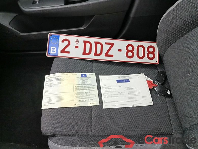 Opel Astra 1.2 Turbo 81kW S/S Edition 5d #4