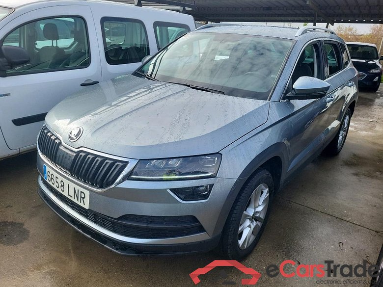 SKODA Karoq / 2017 / 5P / todoterreno 2.0 TDI 110kW (150CV) Ambition #1