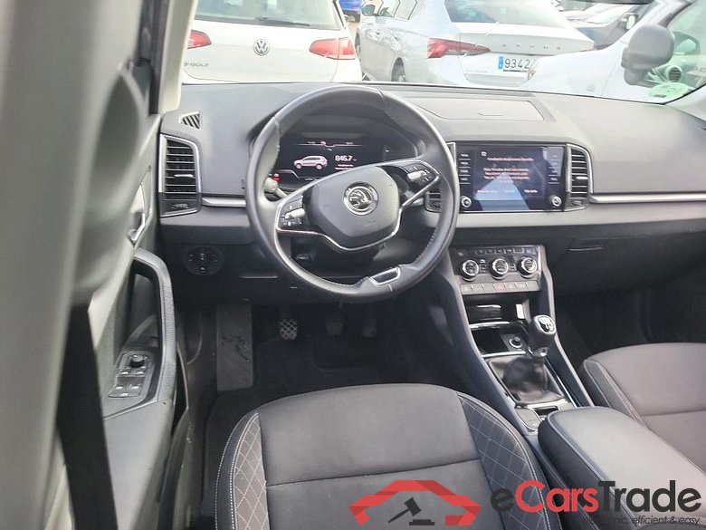 SKODA Karoq / 2017 / 5P / todoterreno 2.0 TDI 110kW (150CV) Ambition #3