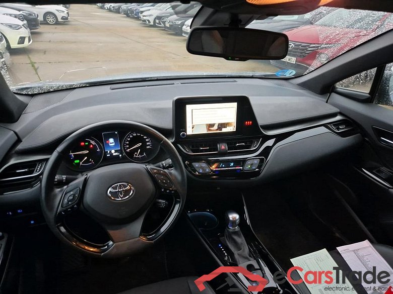 TOYOTA C-HR / 2019 / 5P / todoterreno 1.8 125H Advance #3