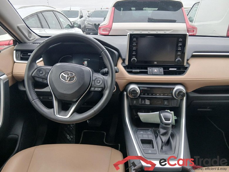 TOYOTA Rav4 / 2018 / 5P / todoterreno 2.5l 220H Luxury #2