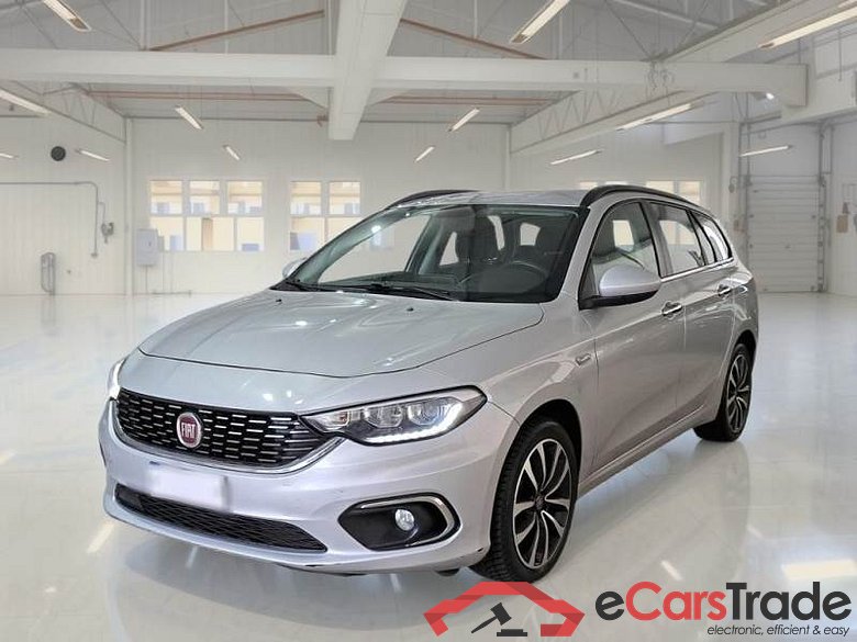FIAT TIPO / 2015 / 5P / STATION WAGON 1.6 MJT 120CV 6M SeS BUSINESS #1