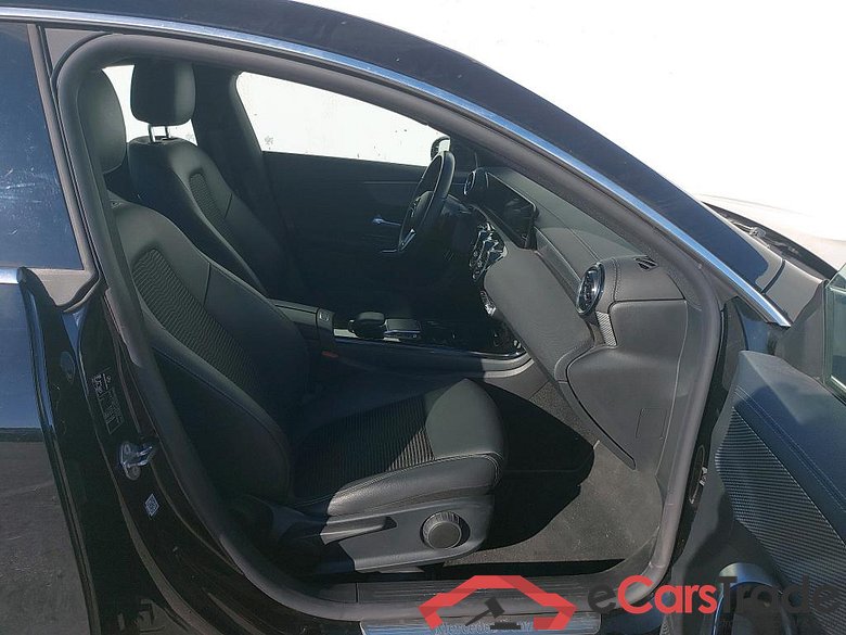 MERCEDES-BENZ CLA / 2019 / 4P / coupé CLA 220 D DCT #6