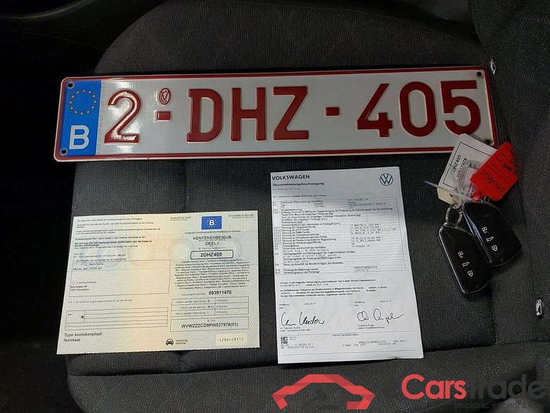 Volkswagen Golf VIII 1.0 TSI 81kW Life Business 5d #4