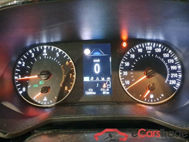 RENAULT CLIO / 2019 / 5P / BERLINA 1.0 TCE 66KW BUSINESS #4