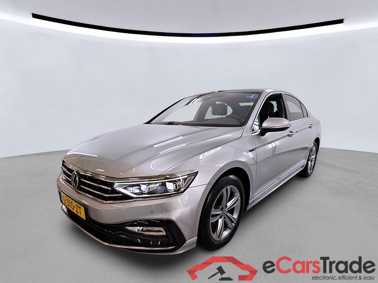 VOLKSWAGEN PASSAT 110 kW