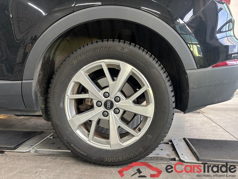 AUDI Q3 PHEV 45 TFSIe Attraction S tron.(180 kW) #3