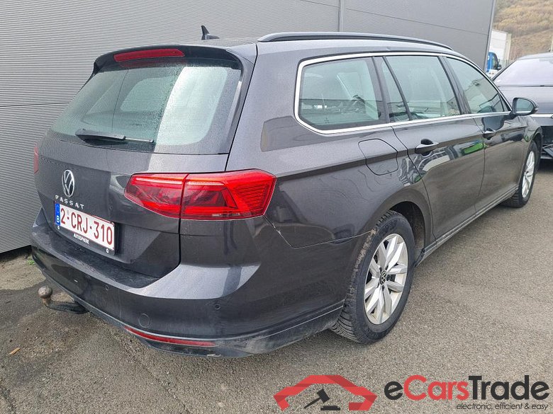 Volkswagen Passat Variant 2.0 TDI Aut. Virtual LED-Matrix Navi Sport-Seats KeylessGo PDC ... #3