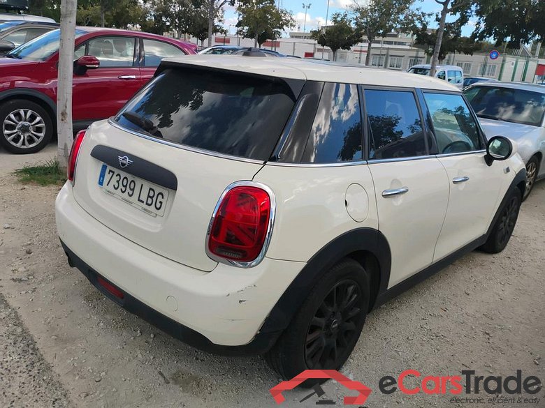 Mini 5p One 1.5 100CV MT6 E6dT #2