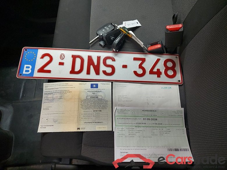 Peugeot Expert Long DC L3 2.0 BlueHDi 180 EAT8 4d #4