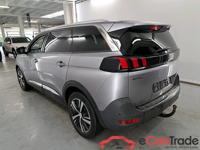 PEUGEOT 5008 - 2020 1.2 PureTech Allure #3