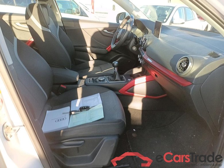 AUDI Q2 / 2016 / 5P / todoterreno Sport 30 TFSI 85kW (116CV) CX #6